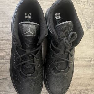 Jordan Men's Black Athletic Shoes